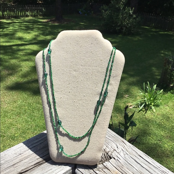 3 Necklaces for the Price of 1 📿 (FINAL MARKDOWN) - Picture 5 of 10